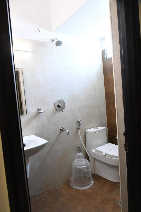 Advaitha Residency Hotel Májszúr Kültér fotó